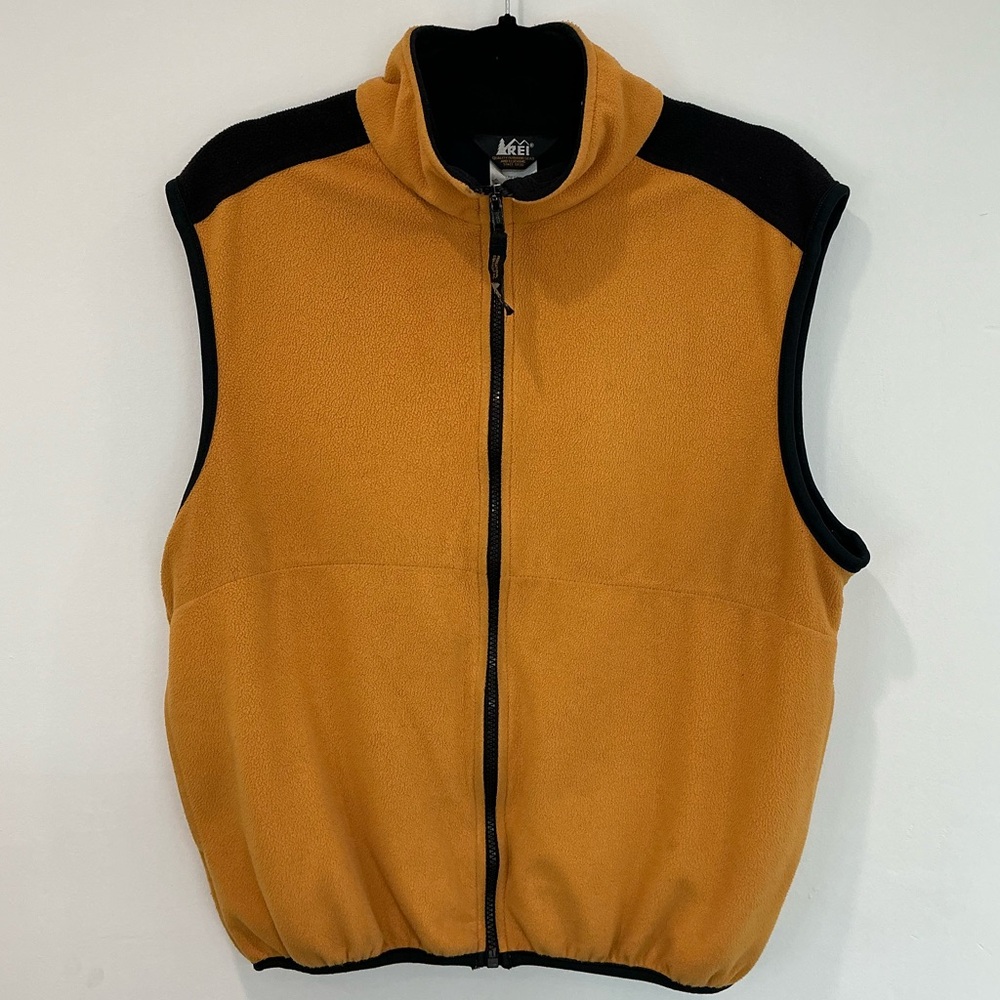 REI Yellow Fleece Vest Unisex - Picture 2 of 8